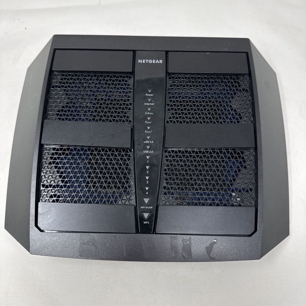 NETGEAR Nighthawk X6S Smart WiFi Router (R8000P) AC4000 Tri-Band - Picture 2 of 6